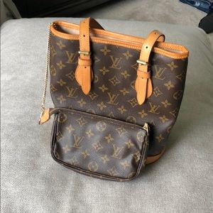 Authentic Louis Vuitton Petite Bucket Bag